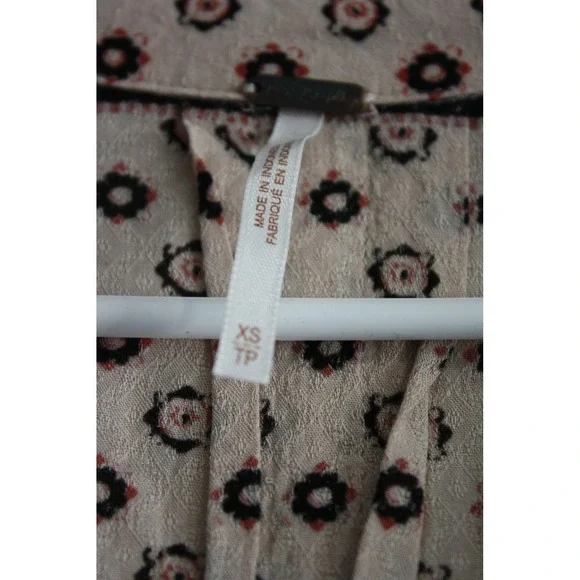 Free People Mixed Print Tunic Blouse Womens XS Boho Festival Indie - Picture 4 of 4